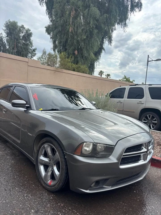 2011 Dodge Charger 7th Gen - Image 4 of 9