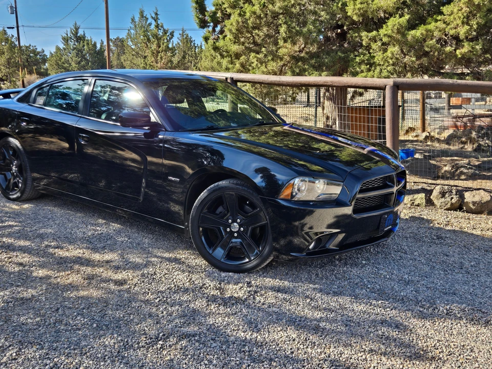 2011 Dodge Charger 7th Gen - Image 12 of 31