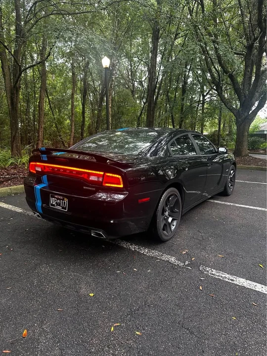 2011 Dodge Charger 7th Gen - Image 3 of 7