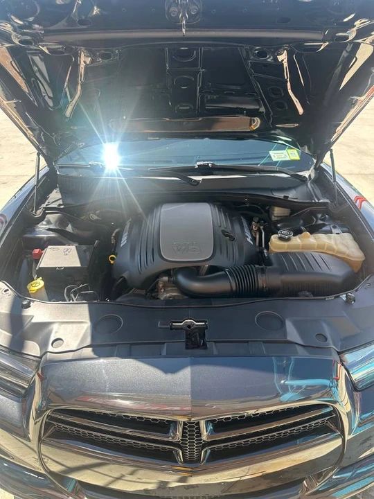2011 Dodge Charger 7th Gen - Image 14 of 24