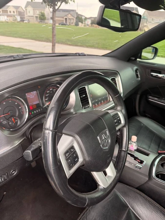 2011 Dodge Charger 7th Gen - Image 5 of 12