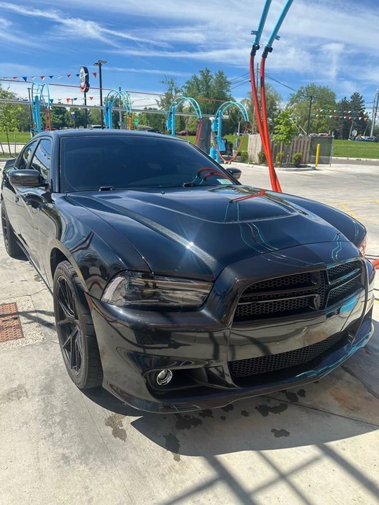 2011 Dodge Charger 7th Gen - Image 13 of 24