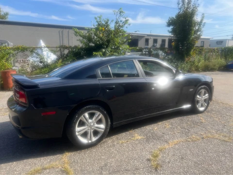 2011 Dodge Charger 7th Gen - Image 6 of 17