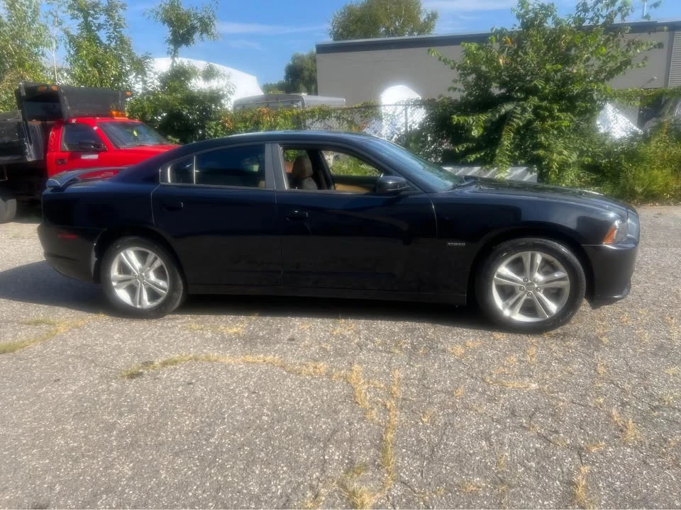2011 Dodge Charger 7th Gen - Image 5 of 17