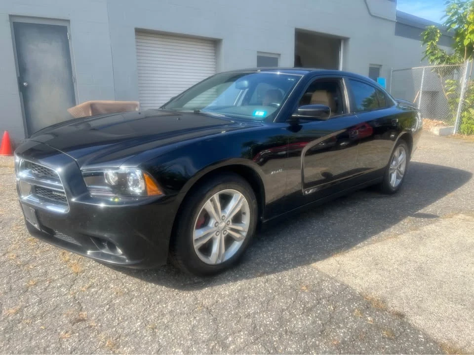 2011 Dodge Charger 7th Gen - Image 2 of 17