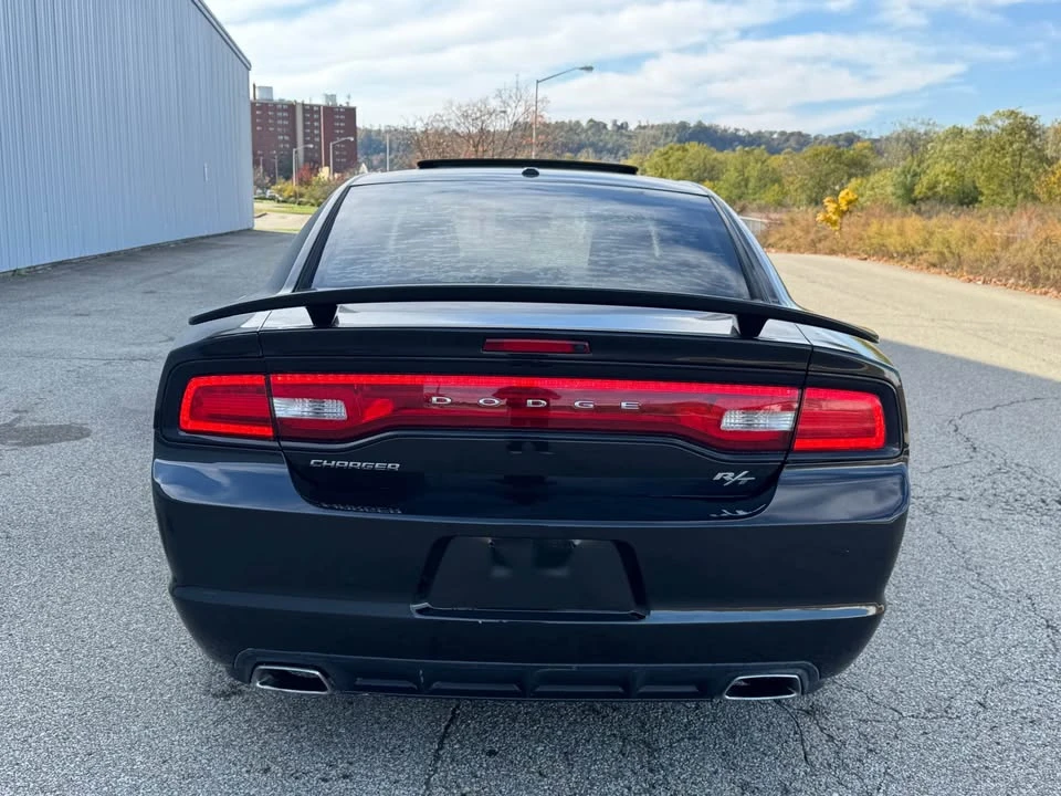 2011 Dodge Charger 7th Gen - Image 5 of 18