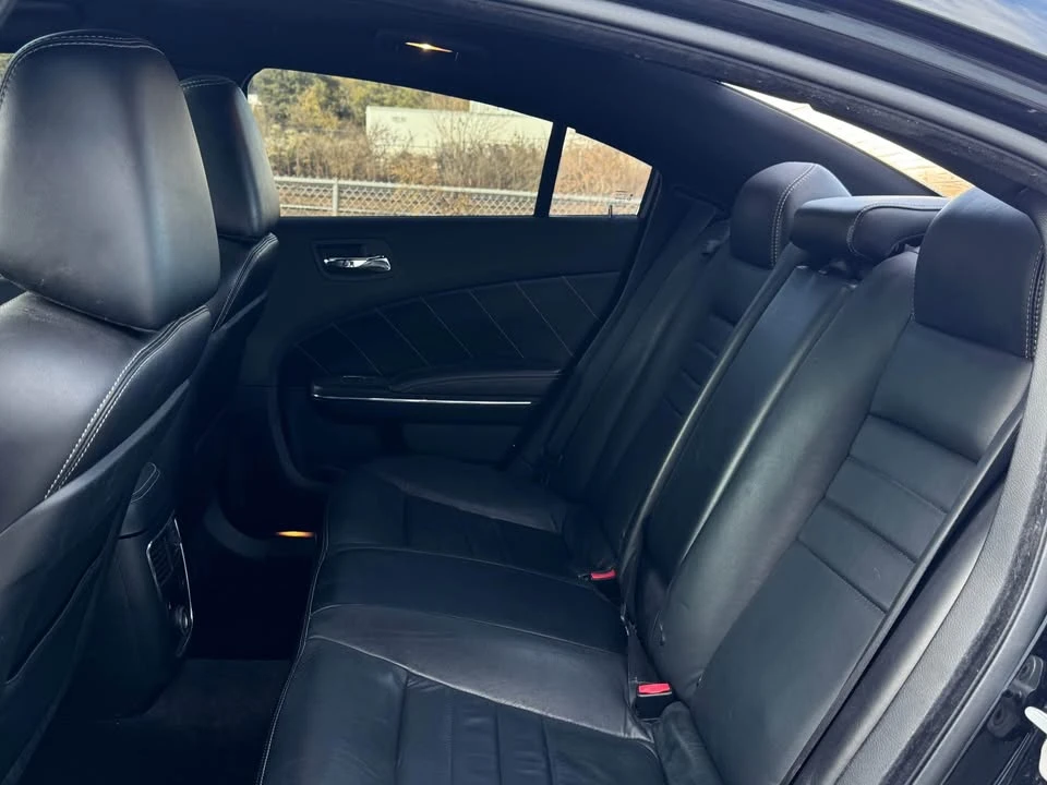 2011 Dodge Charger 7th Gen - Image 14 of 18