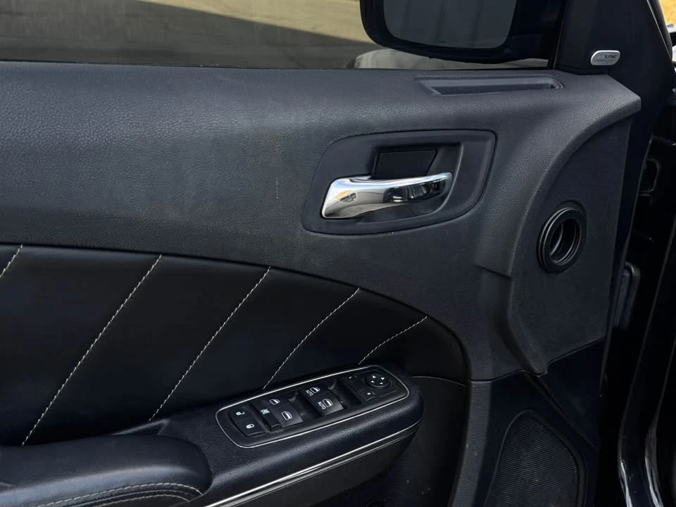 2011 Dodge Charger 7th Gen - Image 11 of 18