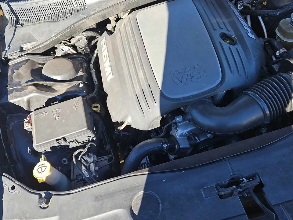 2011 Dodge Charger 7th Gen - Image 7 of 9