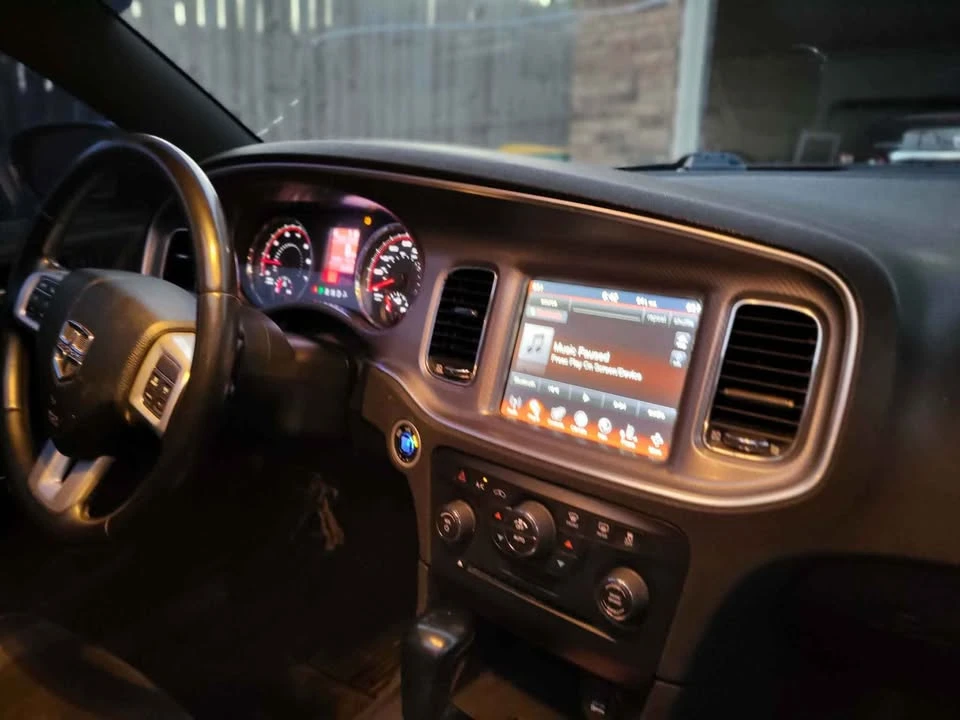 2011 Dodge Charger 7th Gen - Image 10 of 11