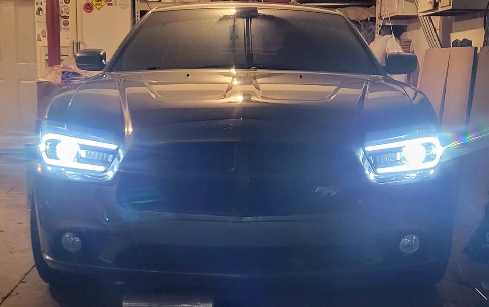 2011 Dodge Charger 7th Gen - Image 6 of 12