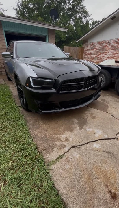 2011 Dodge Charger 7th Gen - Image 4 of 4
