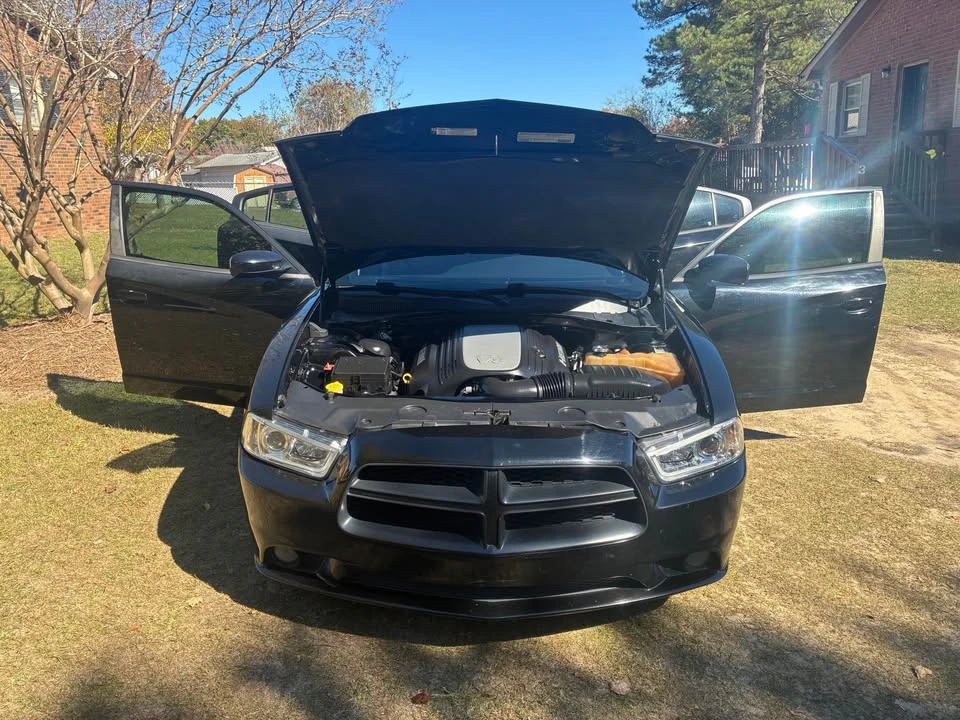 2011 Dodge Charger 7th Gen - Image 3 of 13