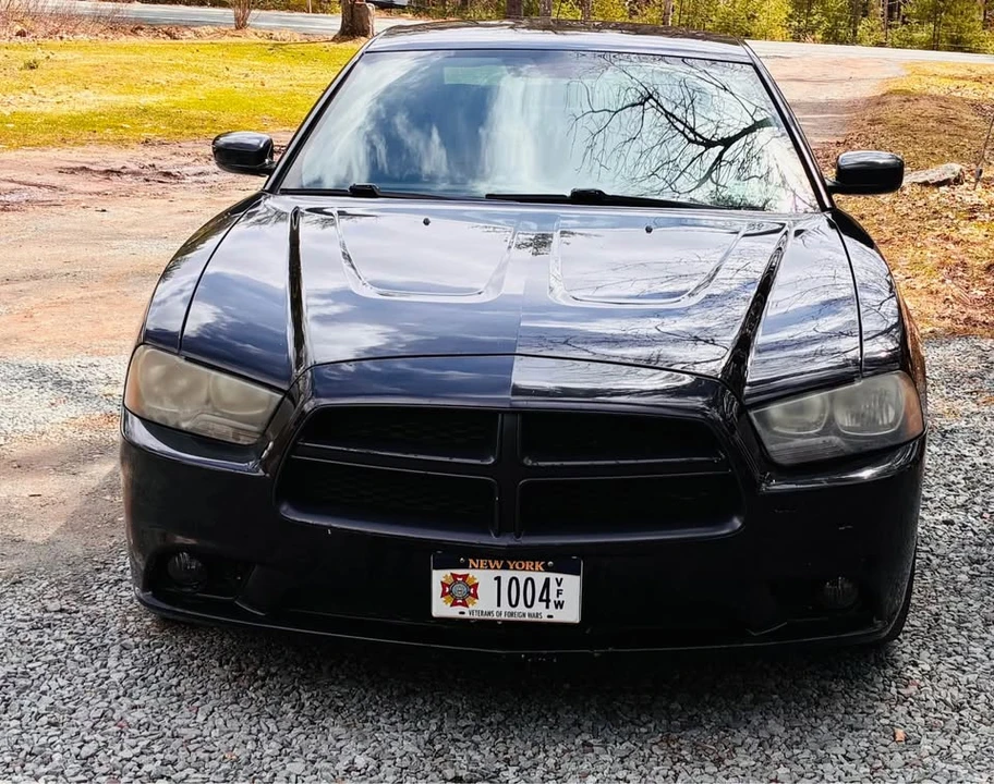 2011 Dodge Charger 7th Gen - Image 2 of 14