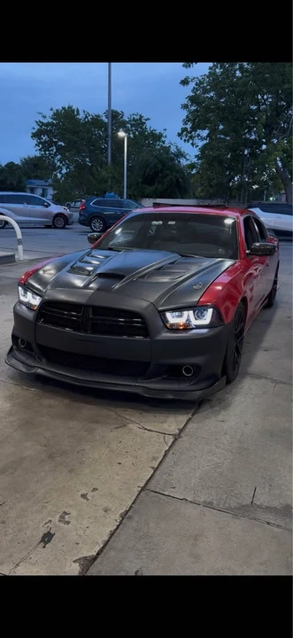 2011 Dodge Charger 7th Gen - Image 5 of 6