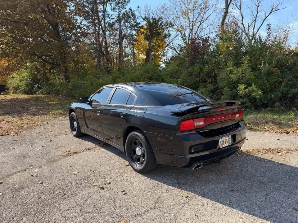 2011 Dodge Charger 7th Gen - Image 4 of 11