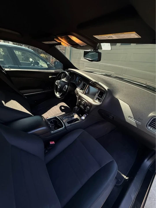 2011 Dodge Charger 7th Gen - Image 9 of 9