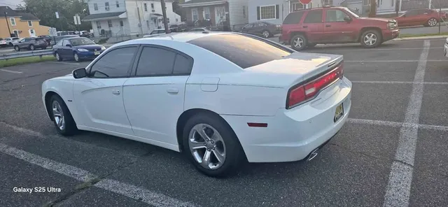 2011 Dodge Charger R/T Road/Track Sedan 4D