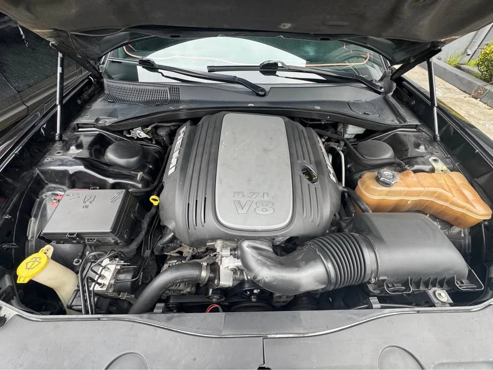 2011 Dodge Charger 7th Gen - Image 15 of 19