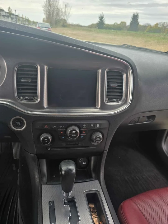 2011 Dodge Charger 7th Gen - Image 15 of 18