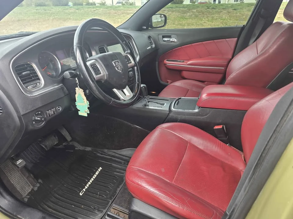 2011 Dodge Charger 7th Gen - Image 10 of 18