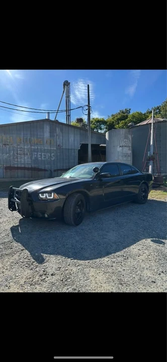 2011 Dodge Charger 7th Gen - Image 2 of 5
