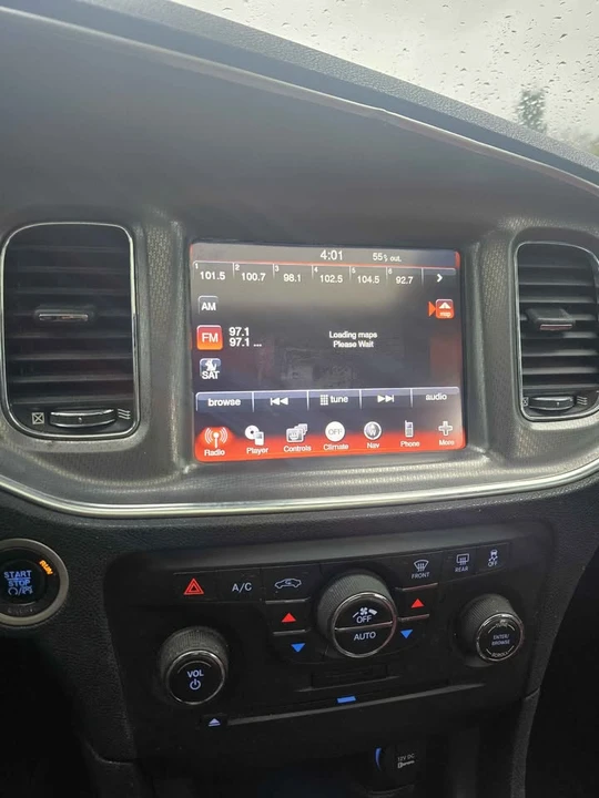 2011 Dodge Charger 7th Gen - Image 16 of 18
