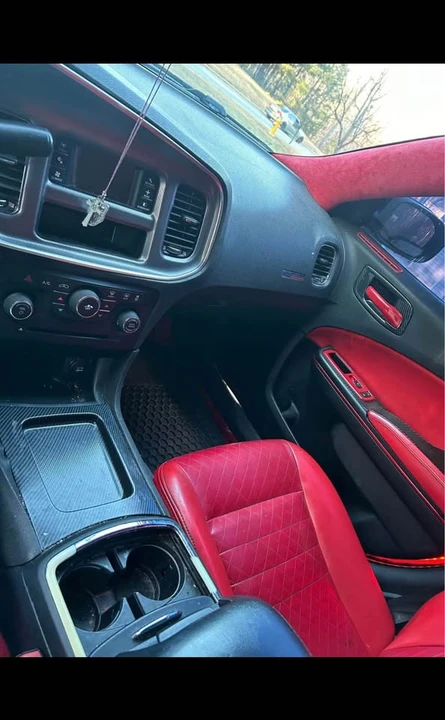 2011 Dodge Charger 7th Gen - Image 11 of 13
