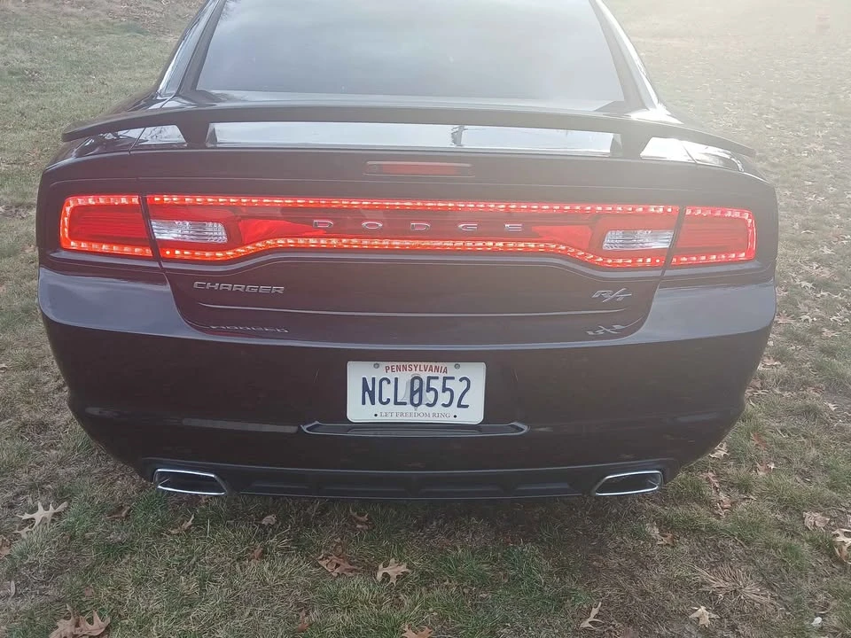 2011 Dodge Charger 7th Gen - Image 6 of 12