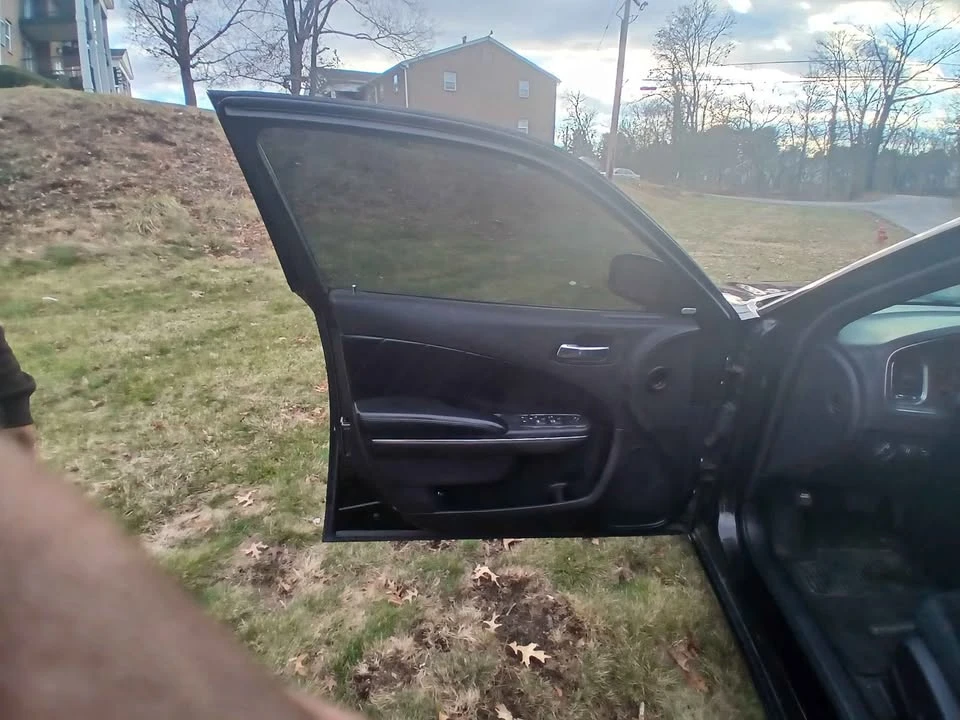 2011 Dodge Charger 7th Gen - Image 9 of 12