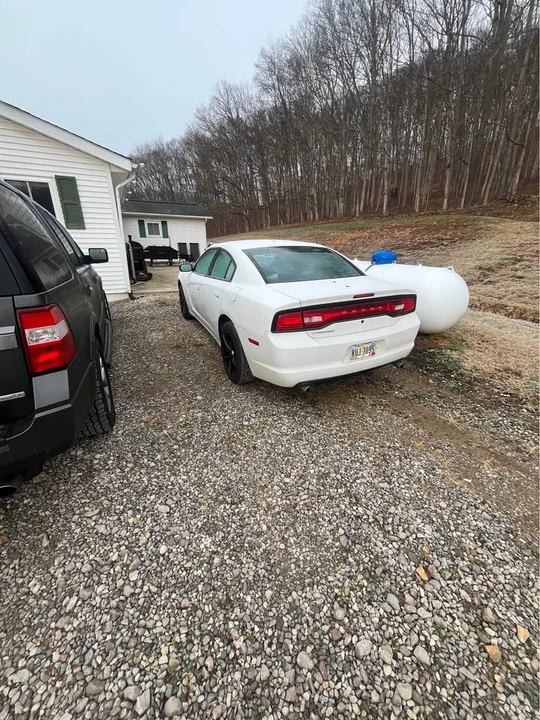 2011 Dodge Charger 7th Gen - Image 4 of 4