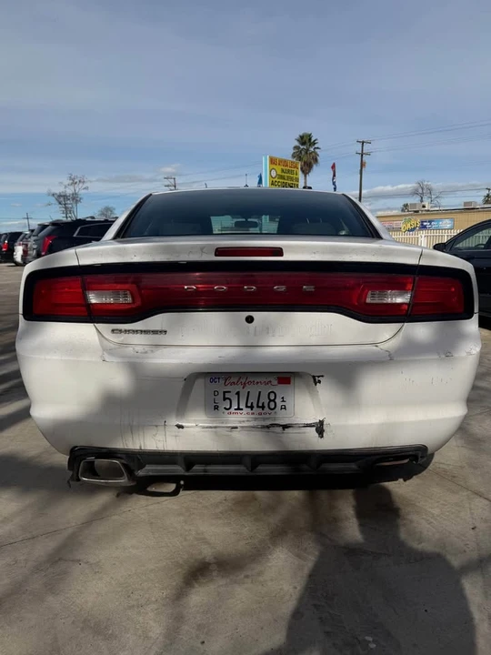 2011 Dodge Charger 7th Gen - Image 6 of 10