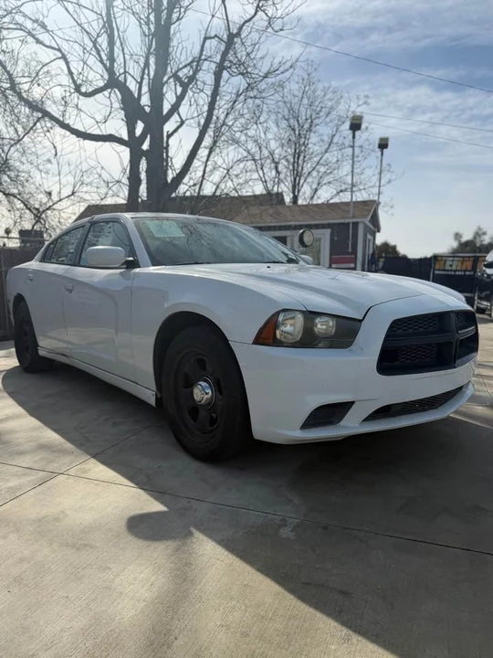 2011 Dodge Charger 7th Gen - Image 4 of 10