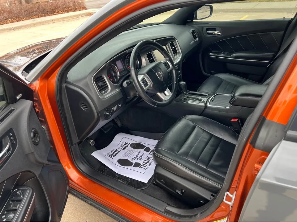 2011 Dodge Charger 7th Gen - Image 8 of 11
