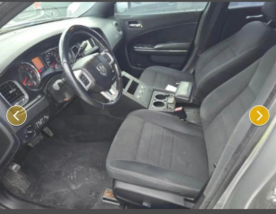 2011 Dodge Charger 7th Gen - Image 6 of 8