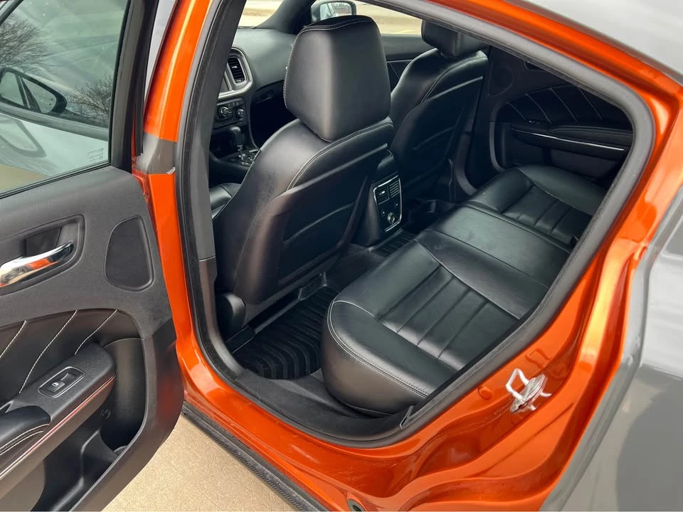 2011 Dodge Charger 7th Gen - Image 9 of 11