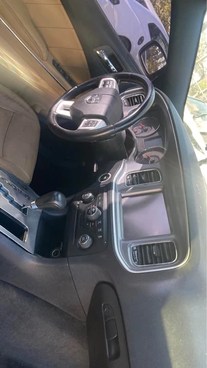 2011 Dodge Charger 7th Gen - Image 6 of 8