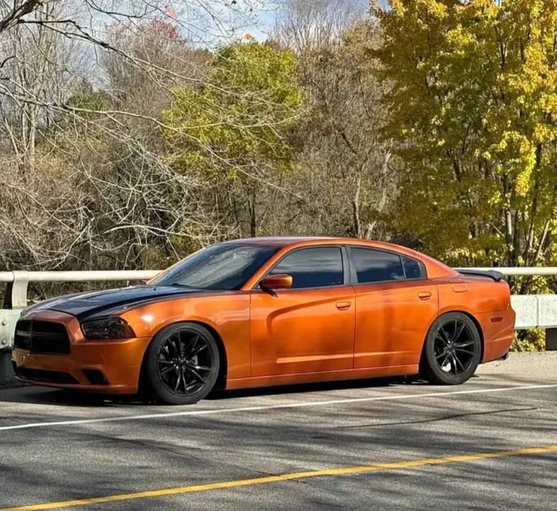 2011 Dodge Charger 7th Gen - Image 5 of 6