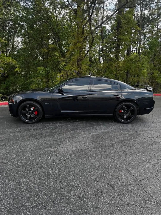 2011 Dodge Charger 7th Gen - Image 6 of 17