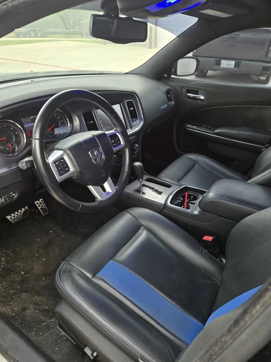 2011 Dodge Charger 7th Gen - Image 5 of 9