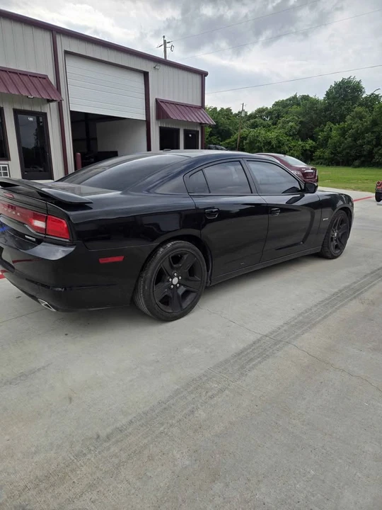 2011 Dodge Charger 7th Gen - Image 3 of 9