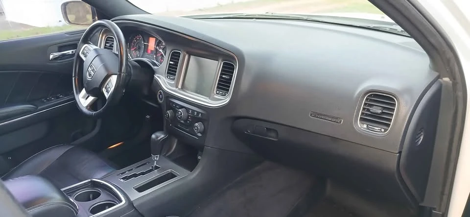 2011 Dodge Charger 7th Gen - Image 7 of 17