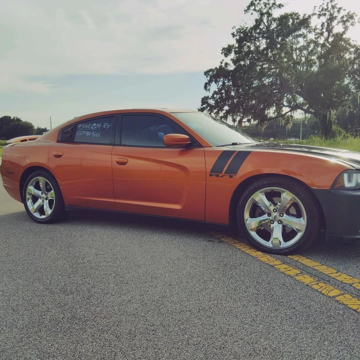 2011 Dodge Charger 7th Gen - Image 5 of 20
