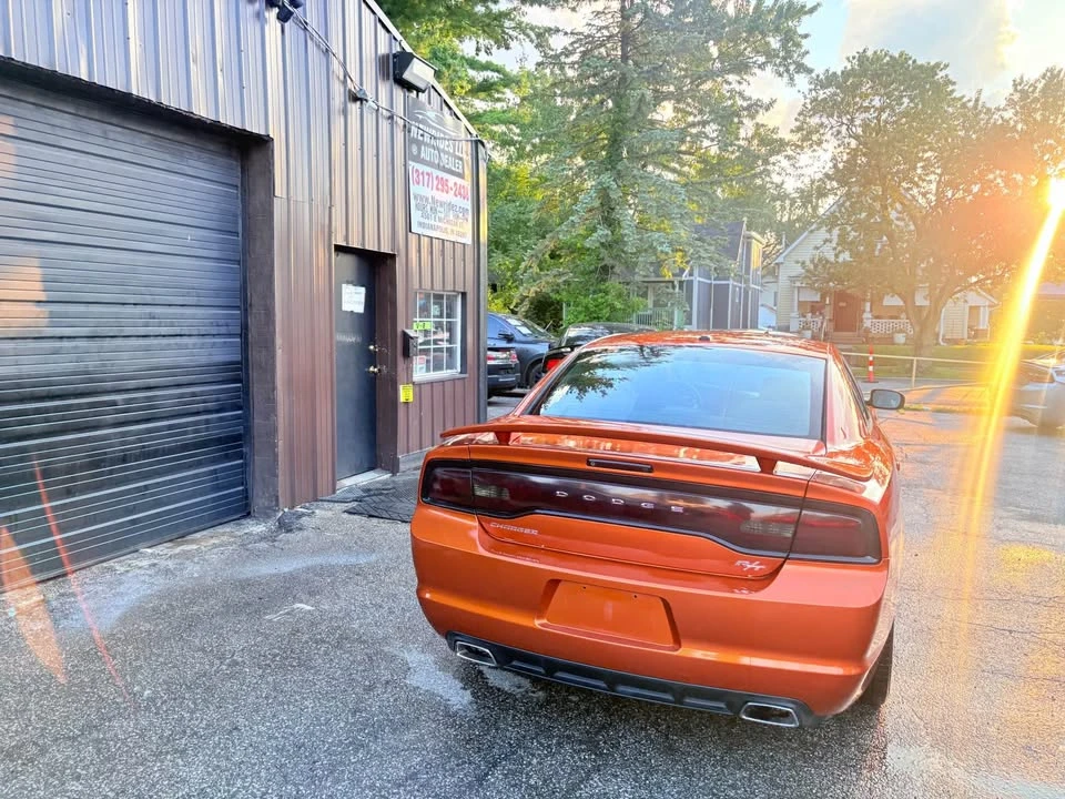 2011 Dodge Charger 7th Gen - Image 5 of 11