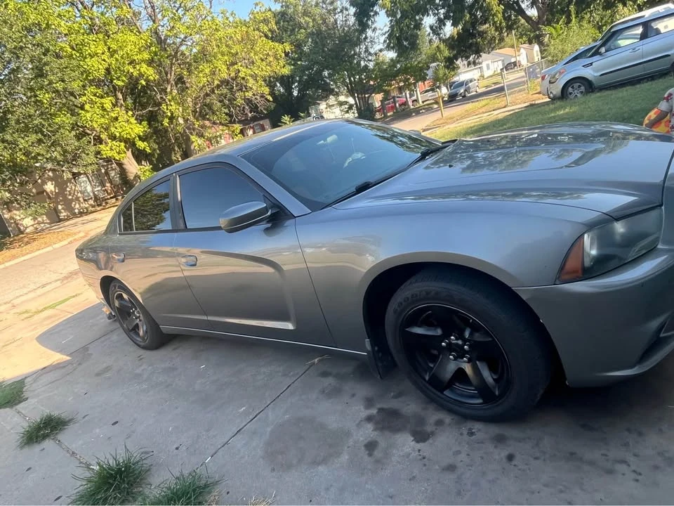 2011 Dodge Charger 7th Gen - Image 5 of 8