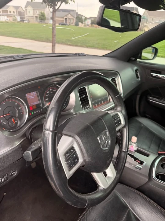 2011 Dodge Charger 7th Gen - Image 7 of 11