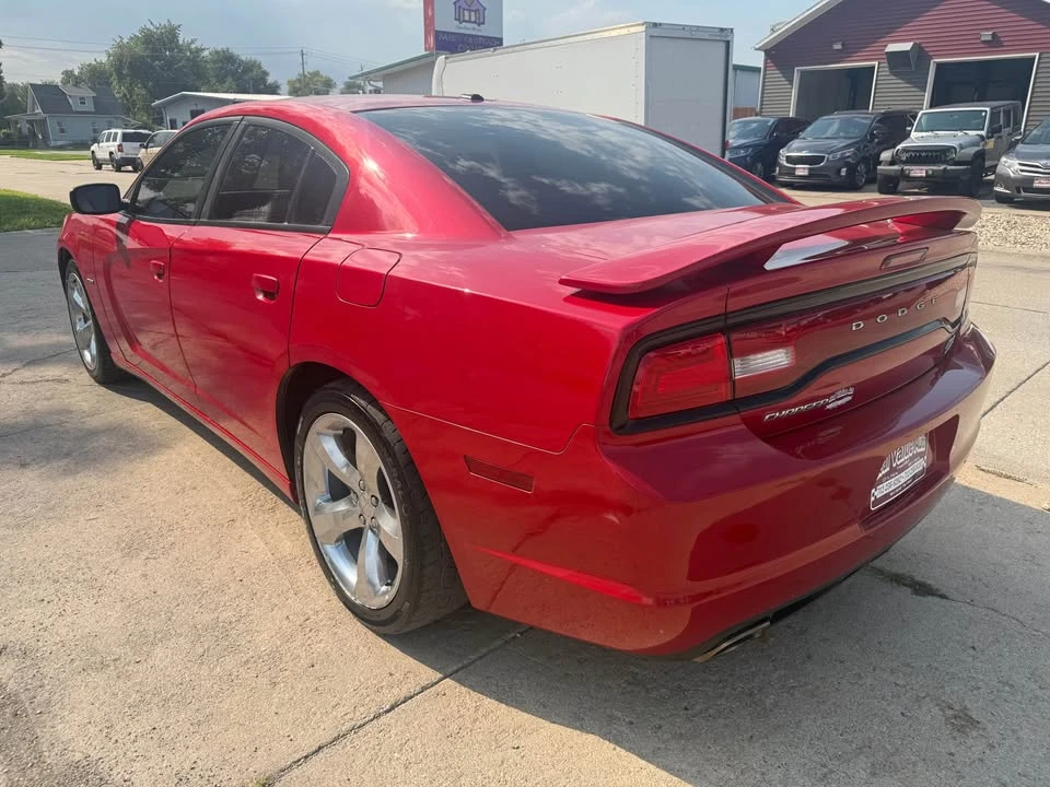 2011 Dodge Charger 7th Gen - Image 3 of 12