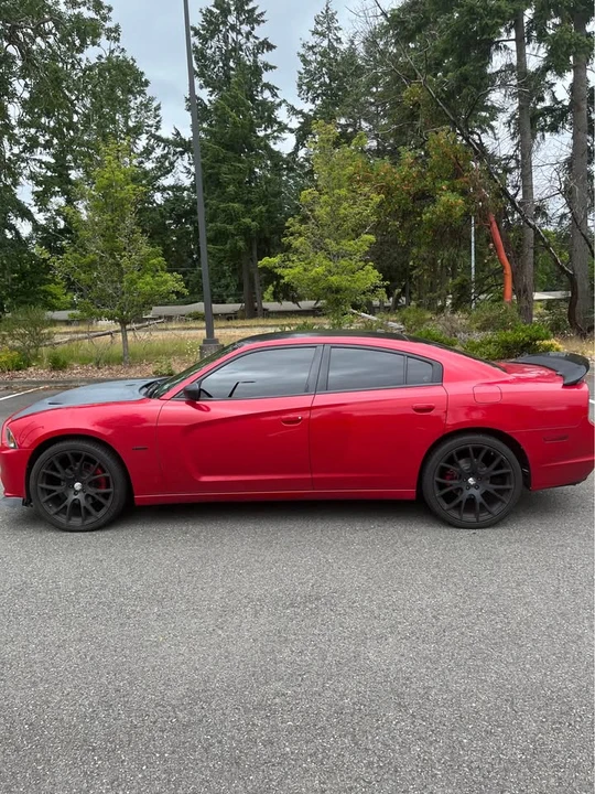 2011 Dodge Charger 7th Gen - Image 9 of 10