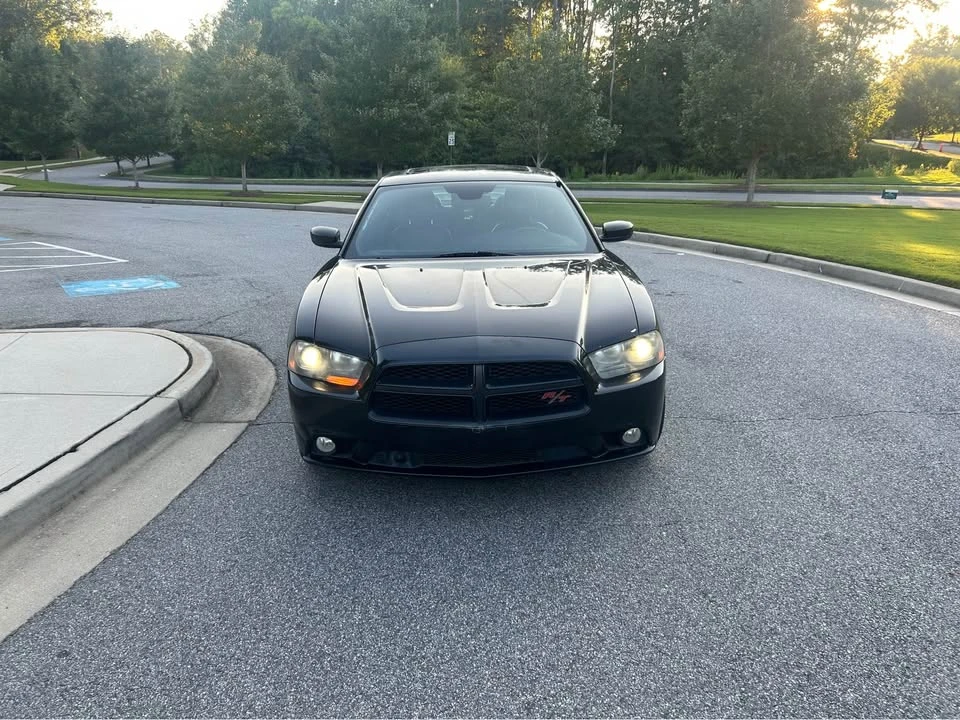 2011 Dodge Charger 7th Gen - Image 2 of 10