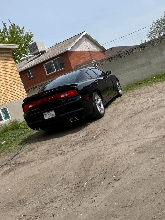 2011 Dodge Charger 7th Gen - Image 6 of 6